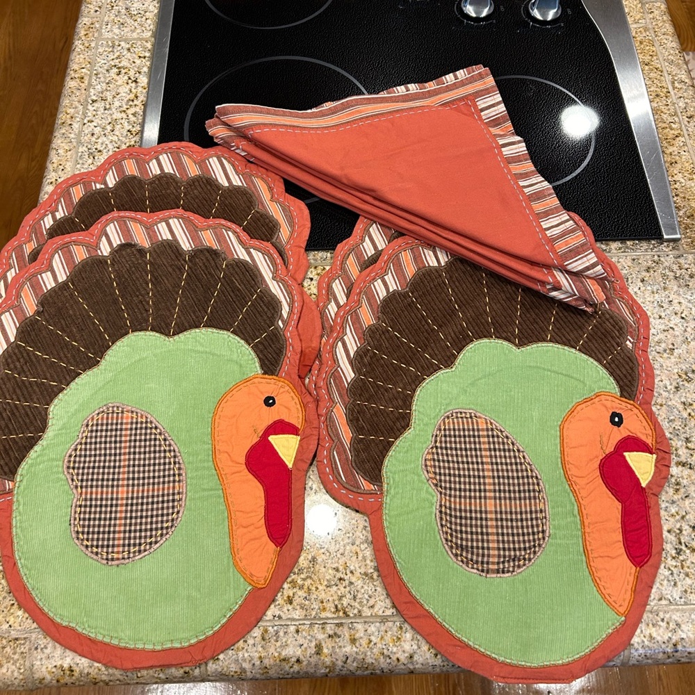 Pottery Barn Kids Thanksgiving Turkey Placemats - Multicolor